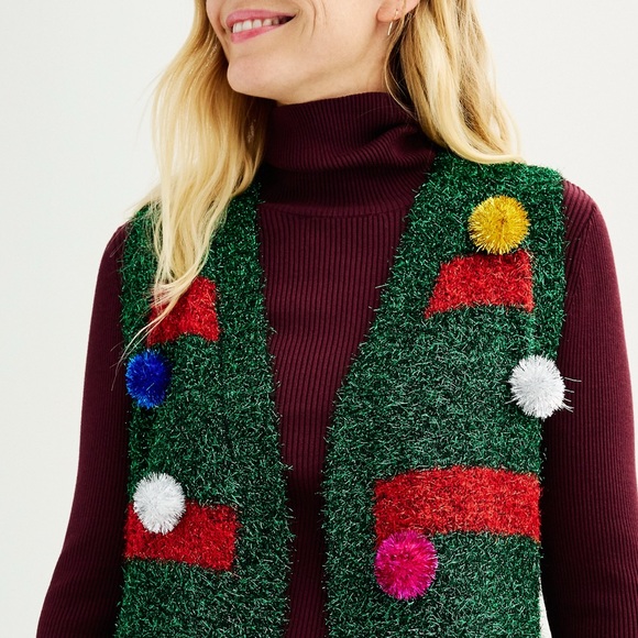 Sleevelesss Tinsel Christmas Sweater - Picture 3 of 6